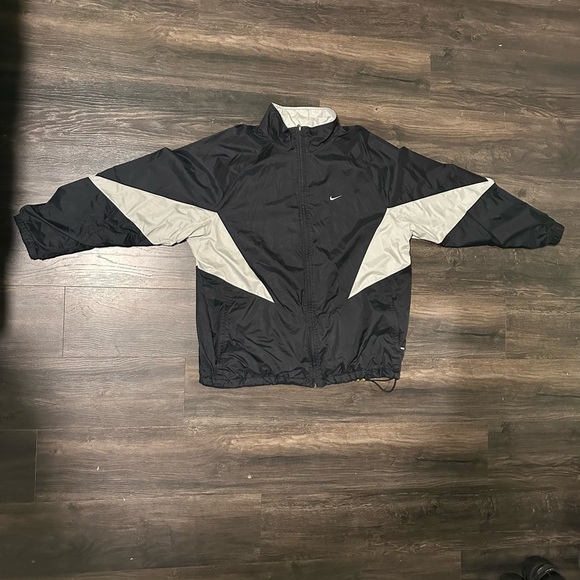 Nike Other - Nike Black and White Windbreaker Jacket